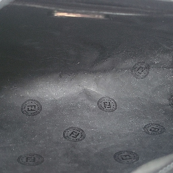 Vintage FENDI Black Leather & Canvas Crossbody Bag - Picture 14 of 16